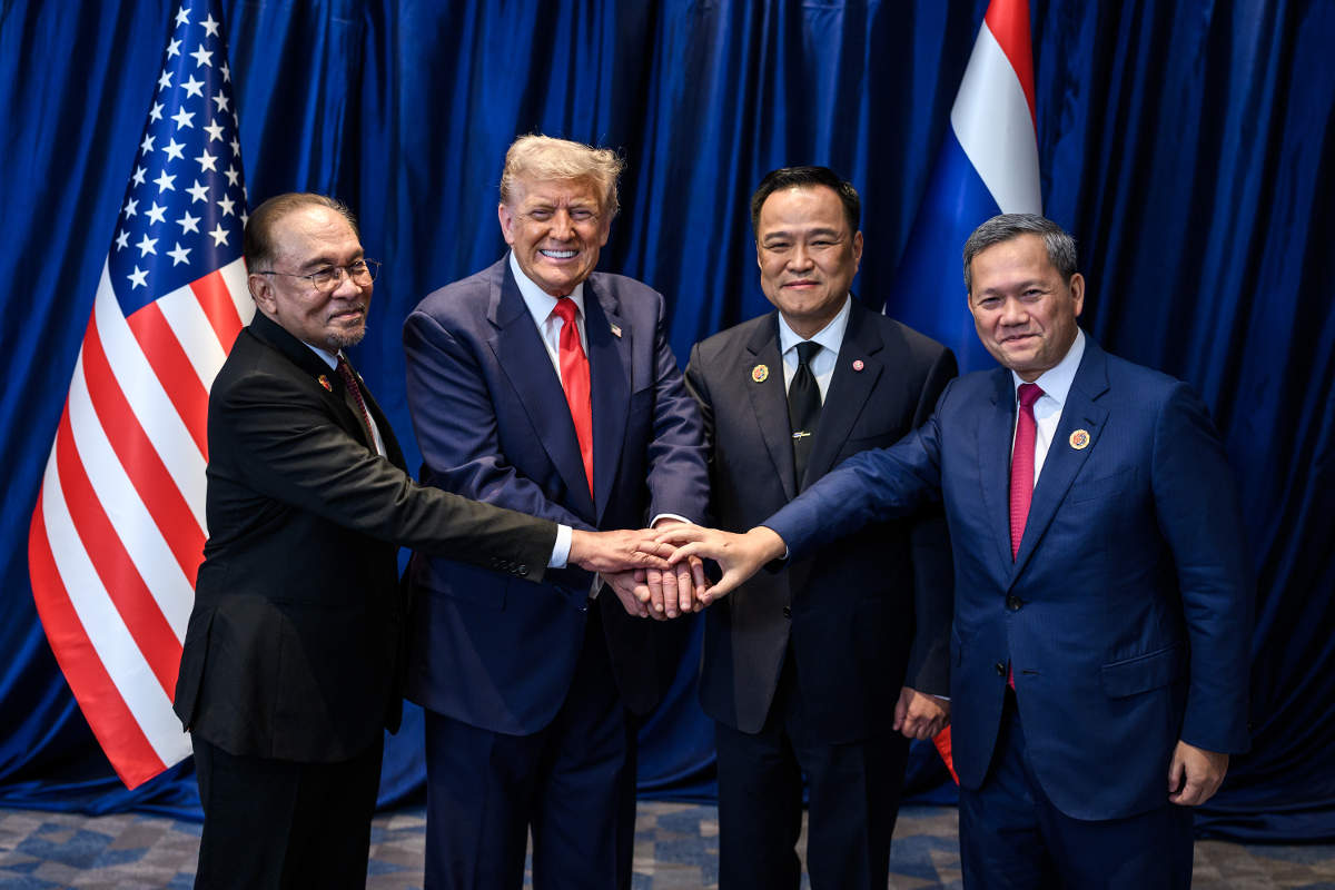 Anutin with Anwar Ibrahim, Donald Trump and Hun Manet