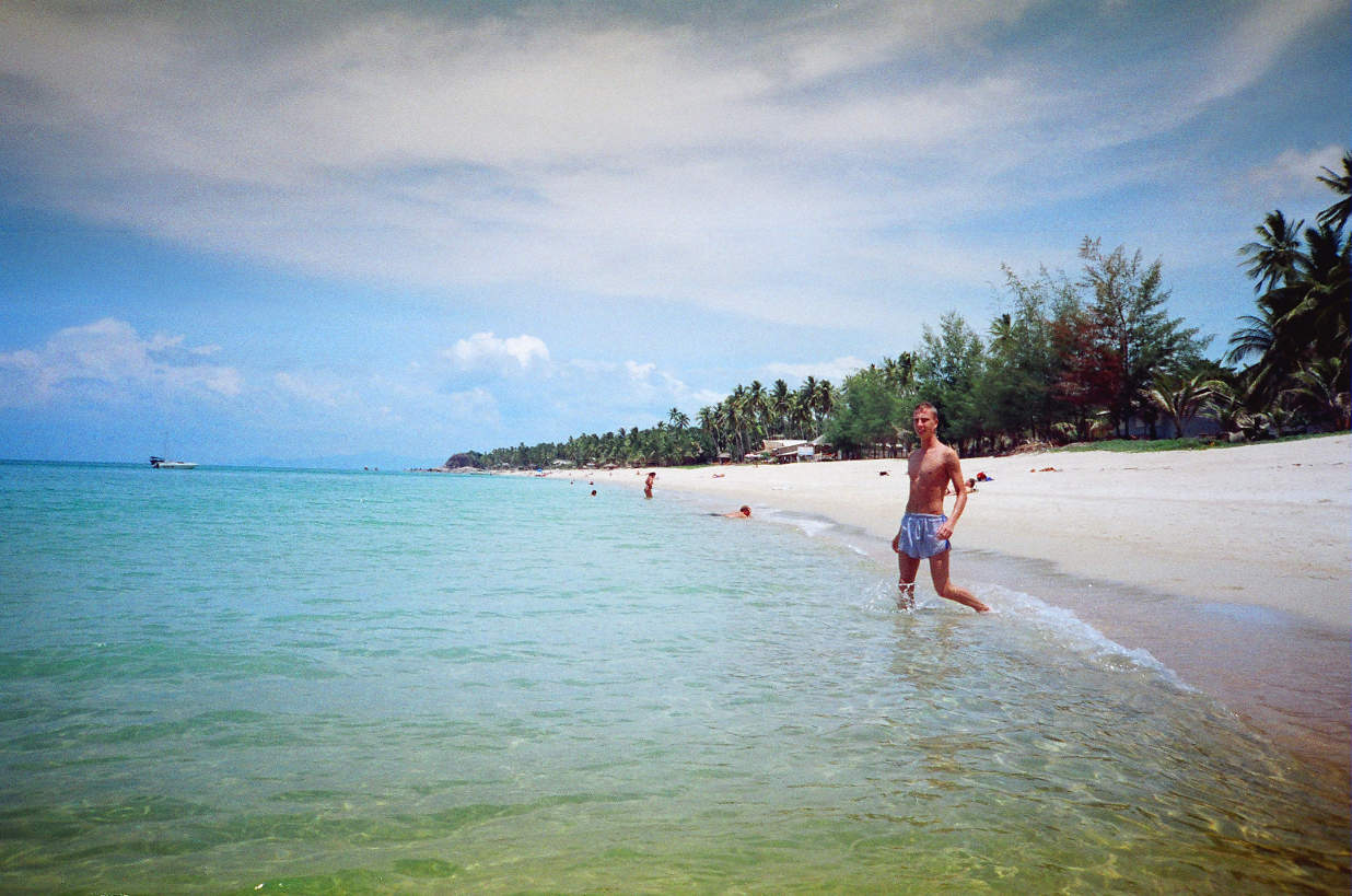 Jens taking his first swim at Lamai Beach on Koh Samui